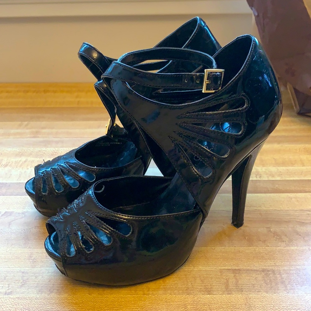 Jessica Simpson strappy heels